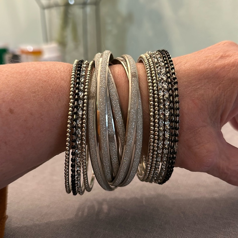 Gold & Rose Bangle Bracelet Set Mixed Metals Text… - image 2